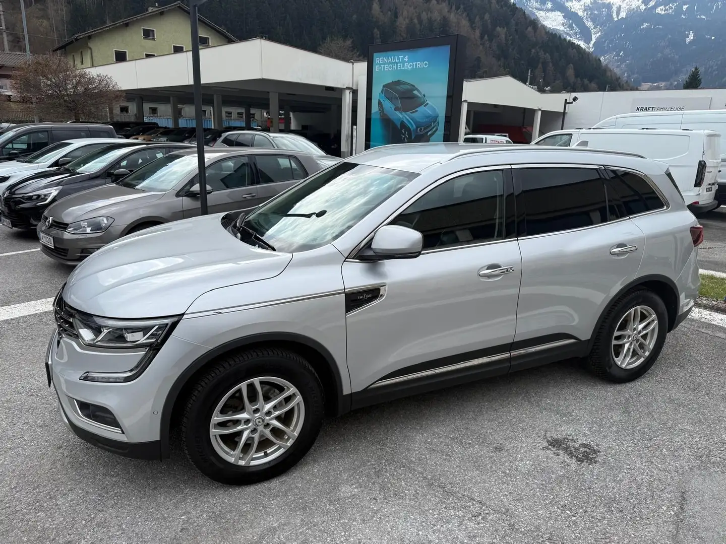 Renault Koleos KOLEOS INITIALE PARIS dCi 175PS 4WD X-Tronic WLTP Silber - 2