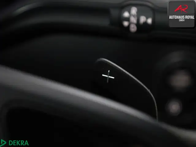 Mercedes-Benz Sprinter view 15