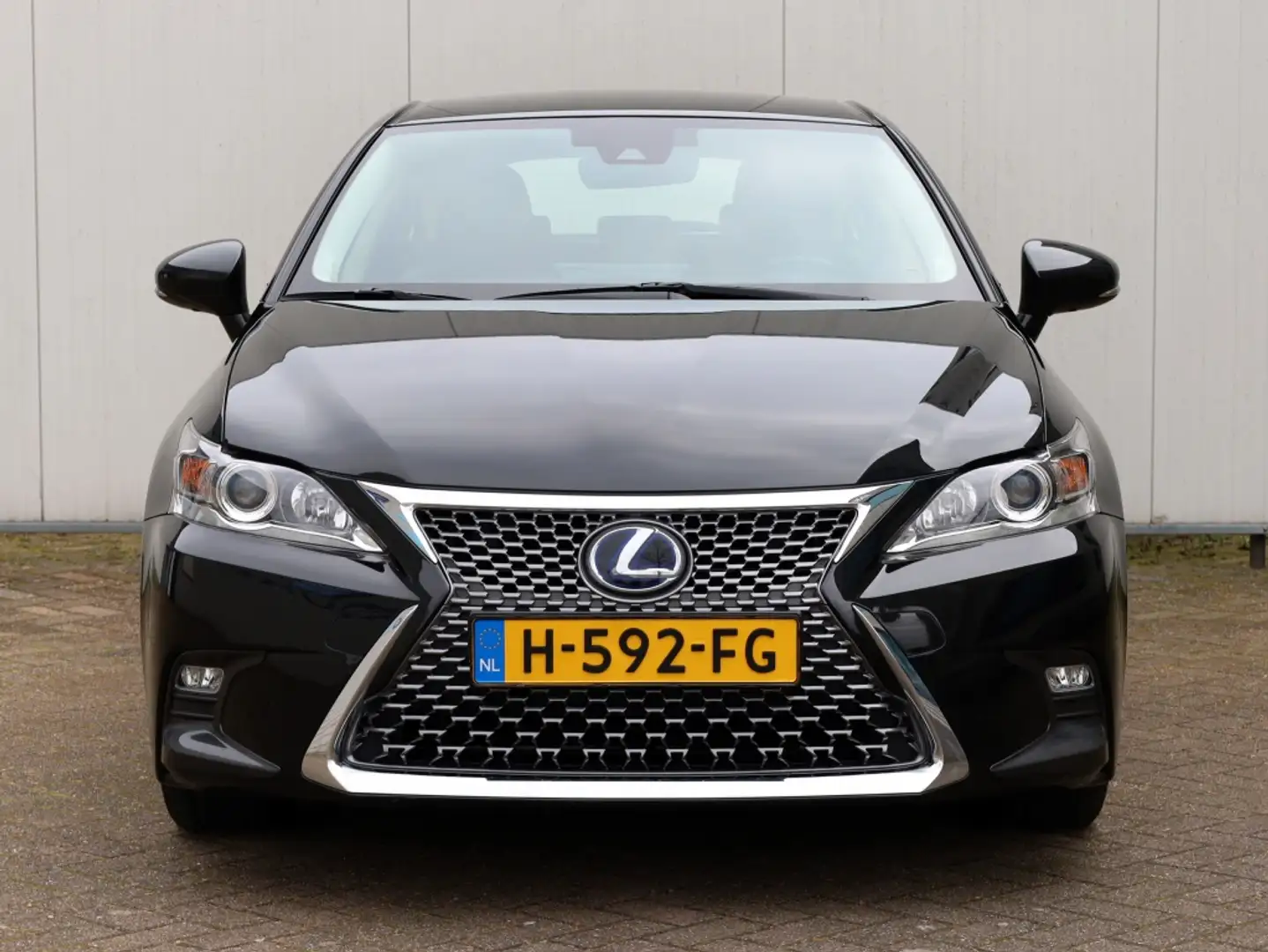 Lexus CT 200h Dynamic | Leder/Alcantara | Breedbeeld Navi | Safe Black - 2