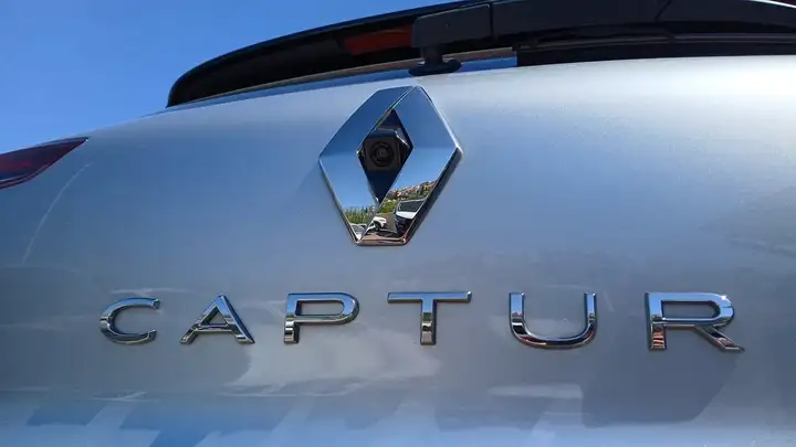 Renault Captur 2022, foto 10