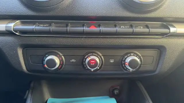 Audi A3 view 13
