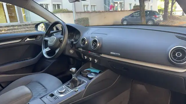 Audi A3 view 10