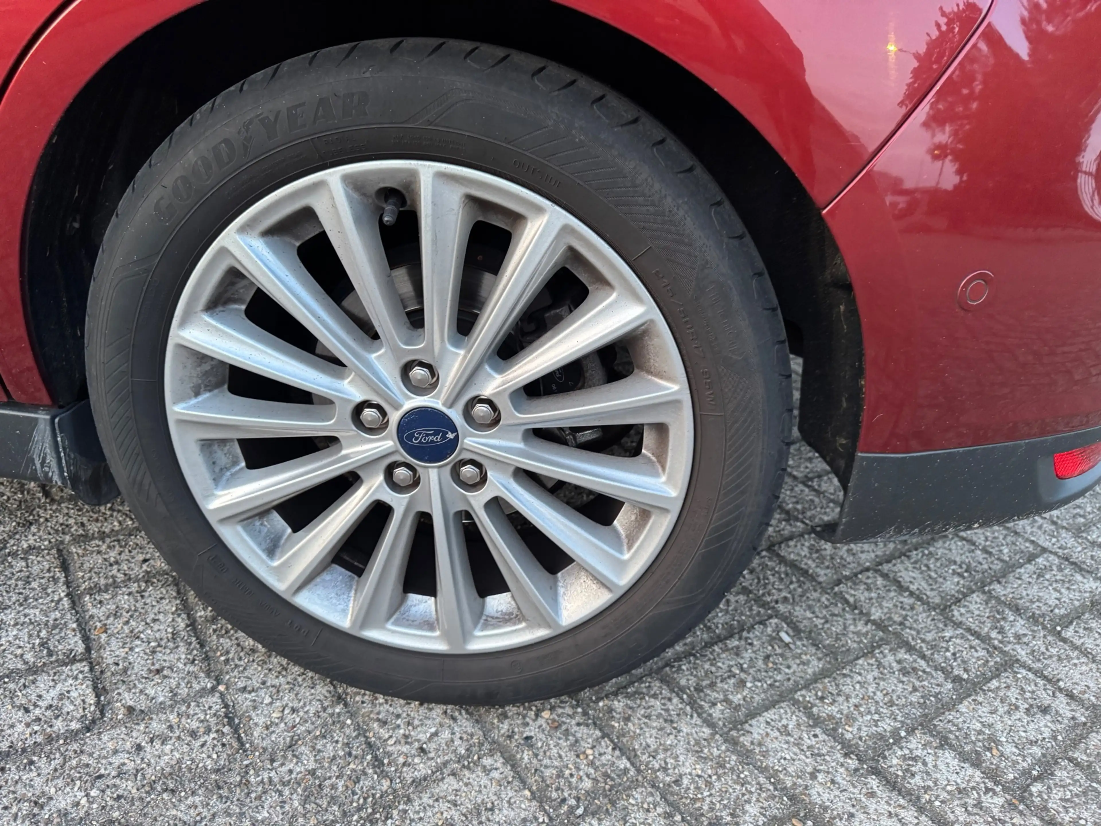 Ford C-Max 1.0 Titanium Clima,Cruise control,Pdc,Led — photo 11