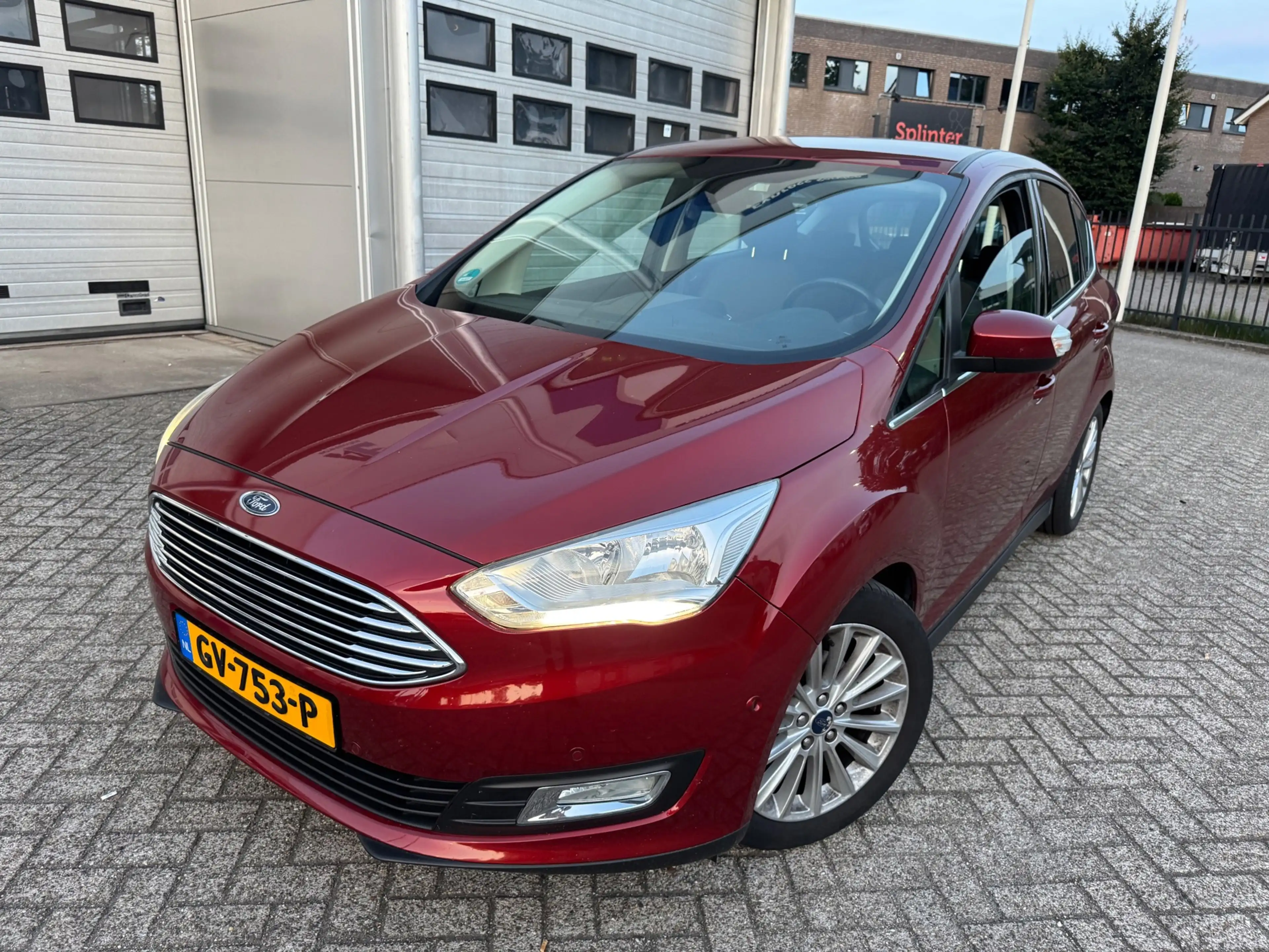 Ford C-Max 1.0 Titanium Clima,Cruise control,Pdc,Led — photo 4
