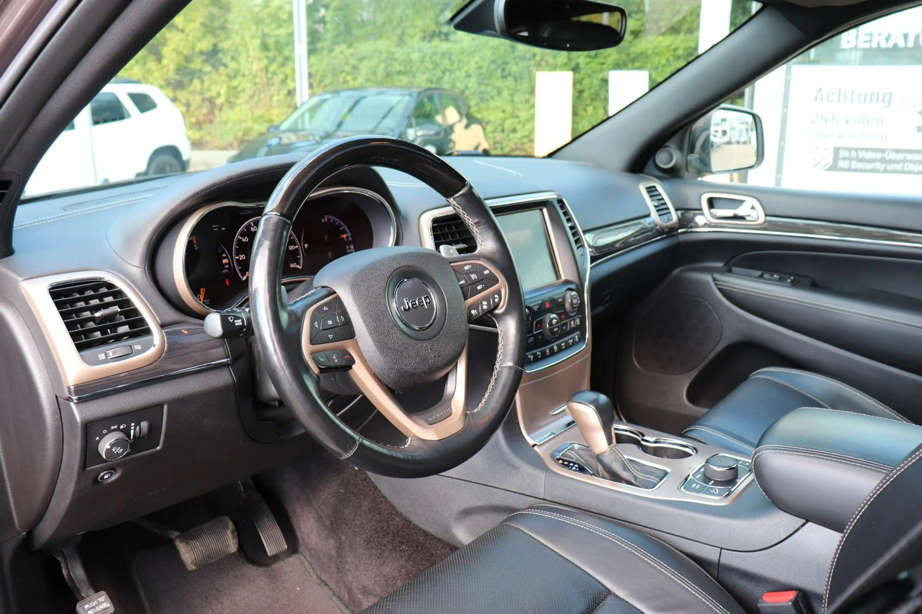 Jeep Grand Cherokee 3.0 CRD Overland, ACC, Klimaauto. — photo 9