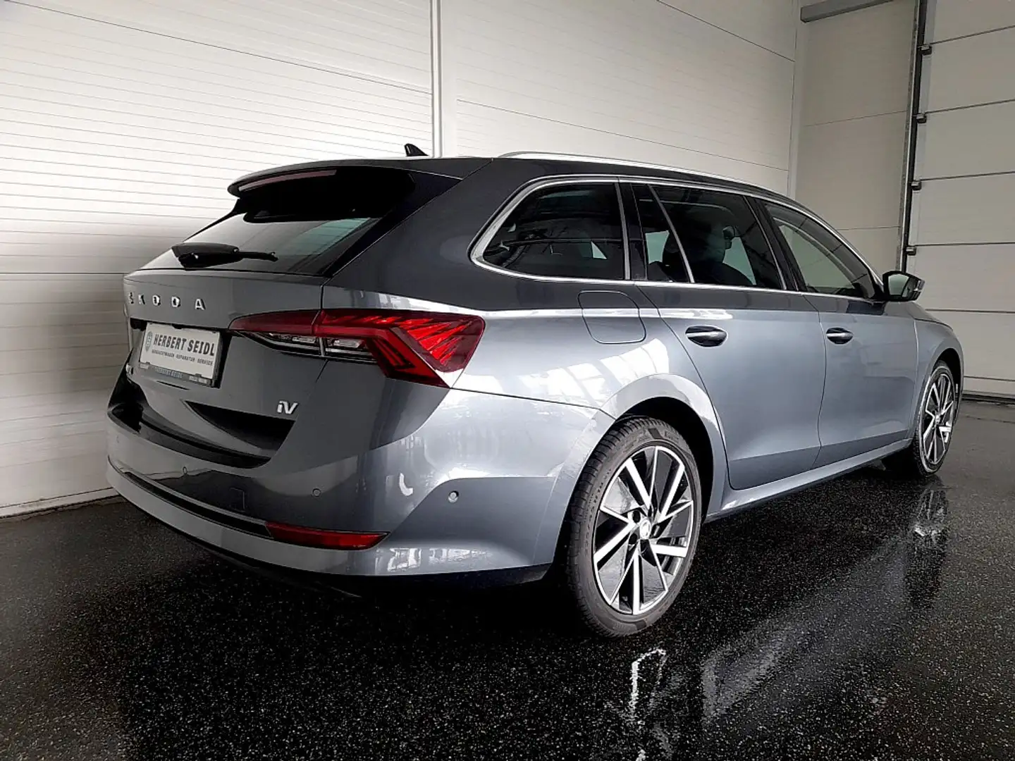 Skoda Octavia Combi STYLE PHEV DSG *LEDER MIT SITZBELÜFTUNG /... Grau - 2