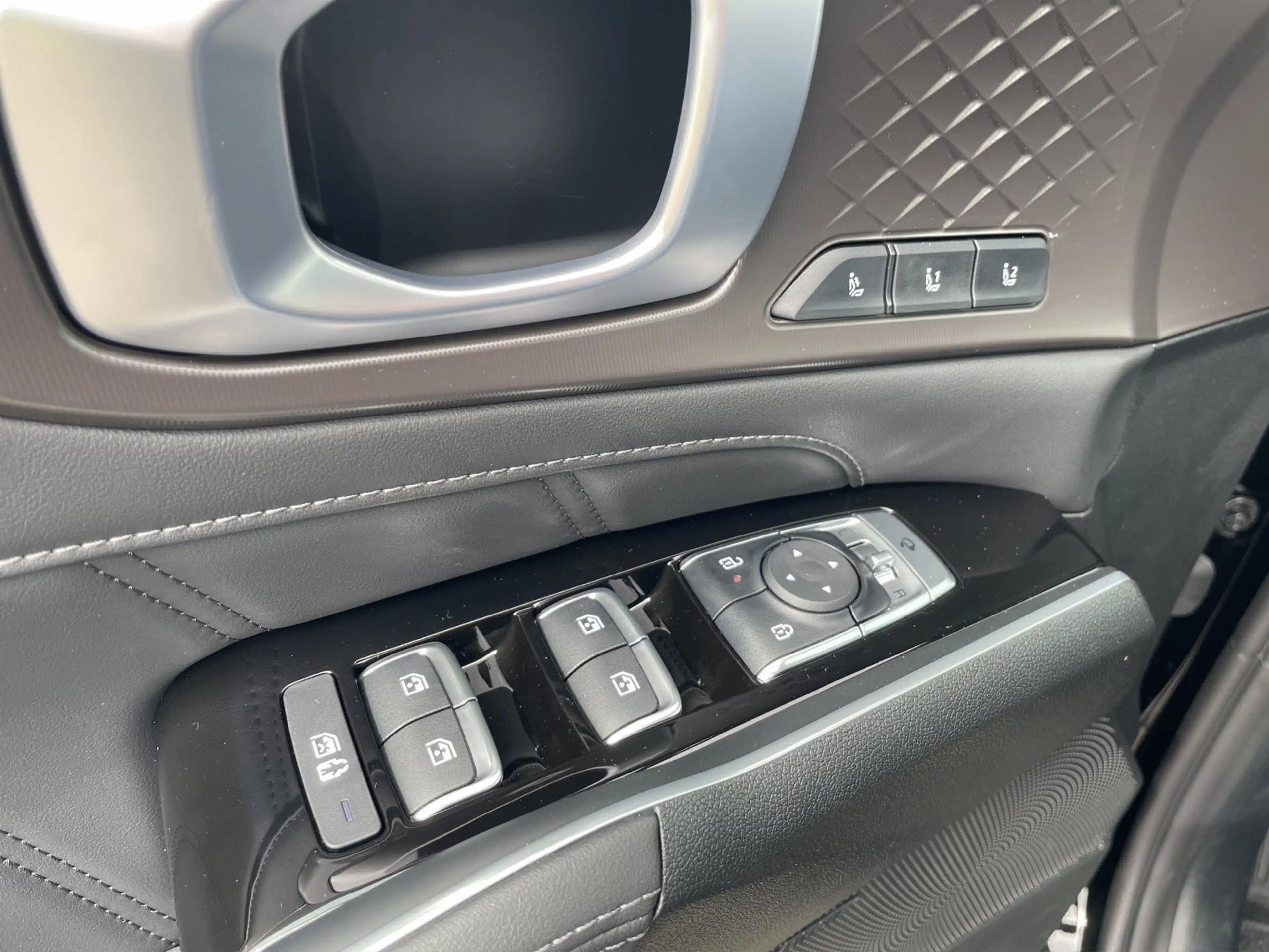 Kia Sorento PE 1.6 T PHEV Platinum GD Prem 6 Sitzer — photo 15