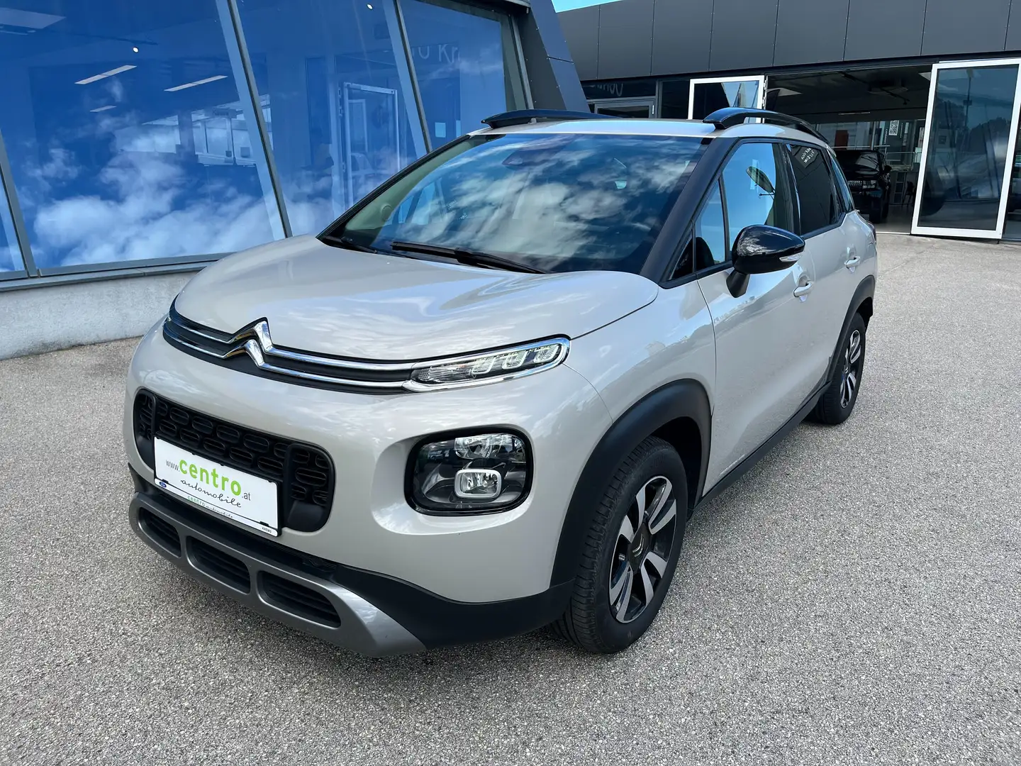 Citroen C3 Aircross Shine  BlueHDi 1 6-Gang - Anhängevorrichtung Grau - 1
