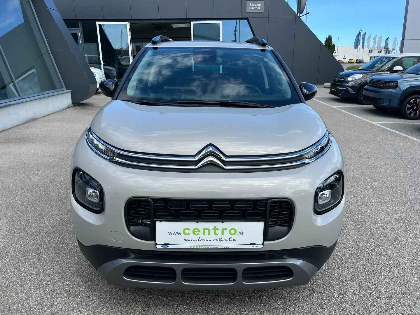Citroen C3 Aircross Shine  BlueHDi 1 6-Gang - Anhängevorrichtung Grau - 2