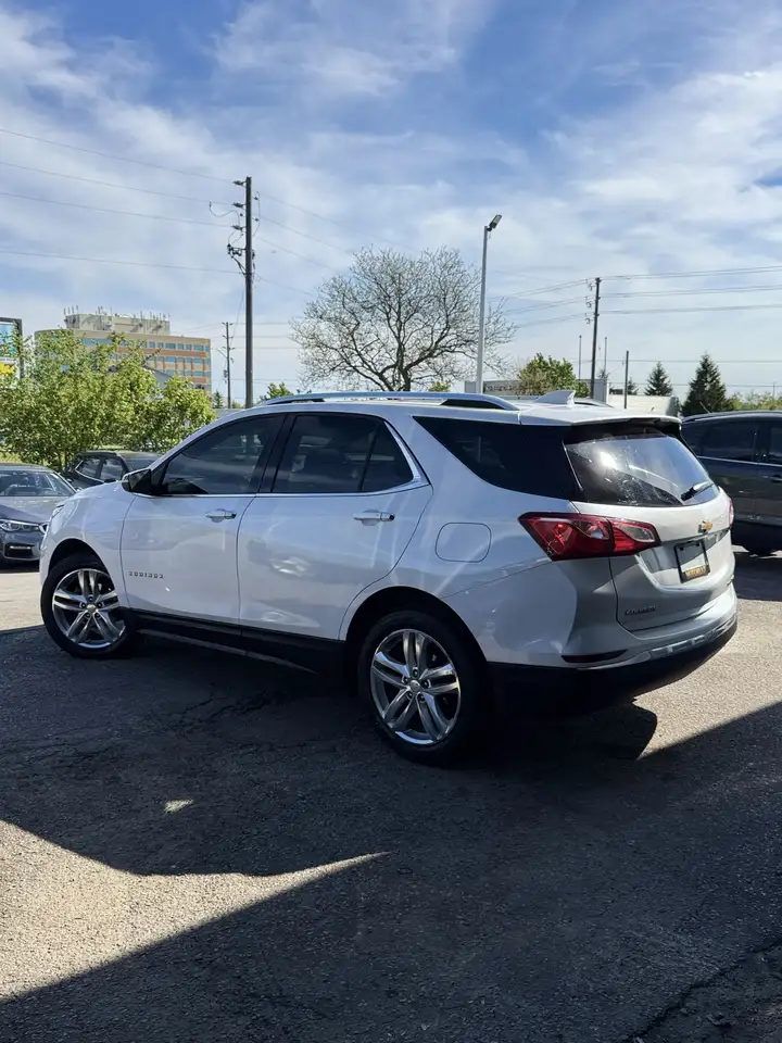 Chevrolet Equinox снимка Chevrolet Equinox