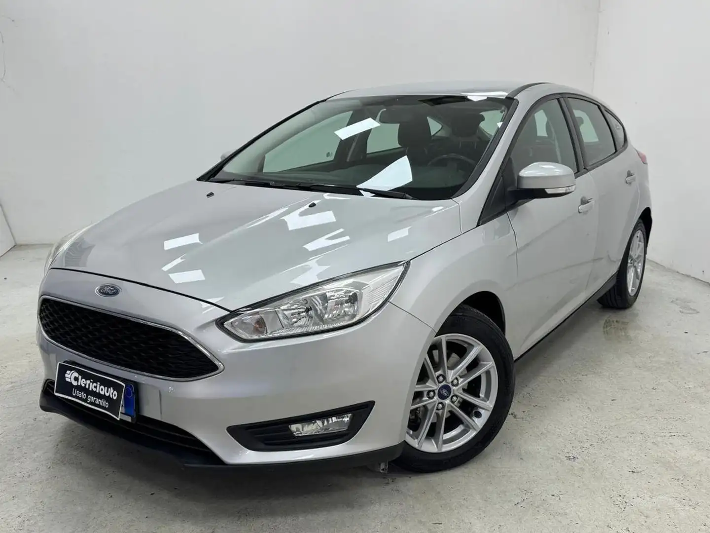 Ford Focus 1.5 TDCi 95 CV Start&Stop Titanium Business Argento - 1