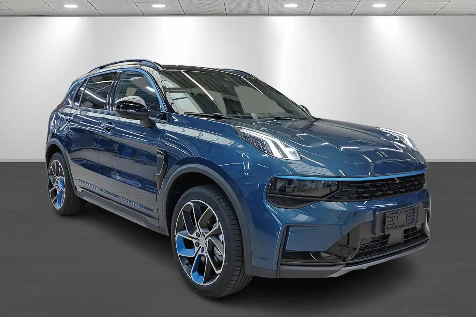 Lynk & Co 01 PHEV 1.5 Turbo - Full Option - Nieuwstaat Синий - 2