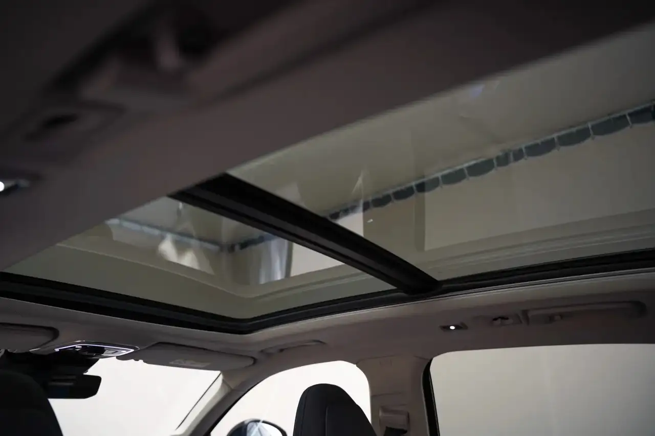 Lynk & Co 01 2022