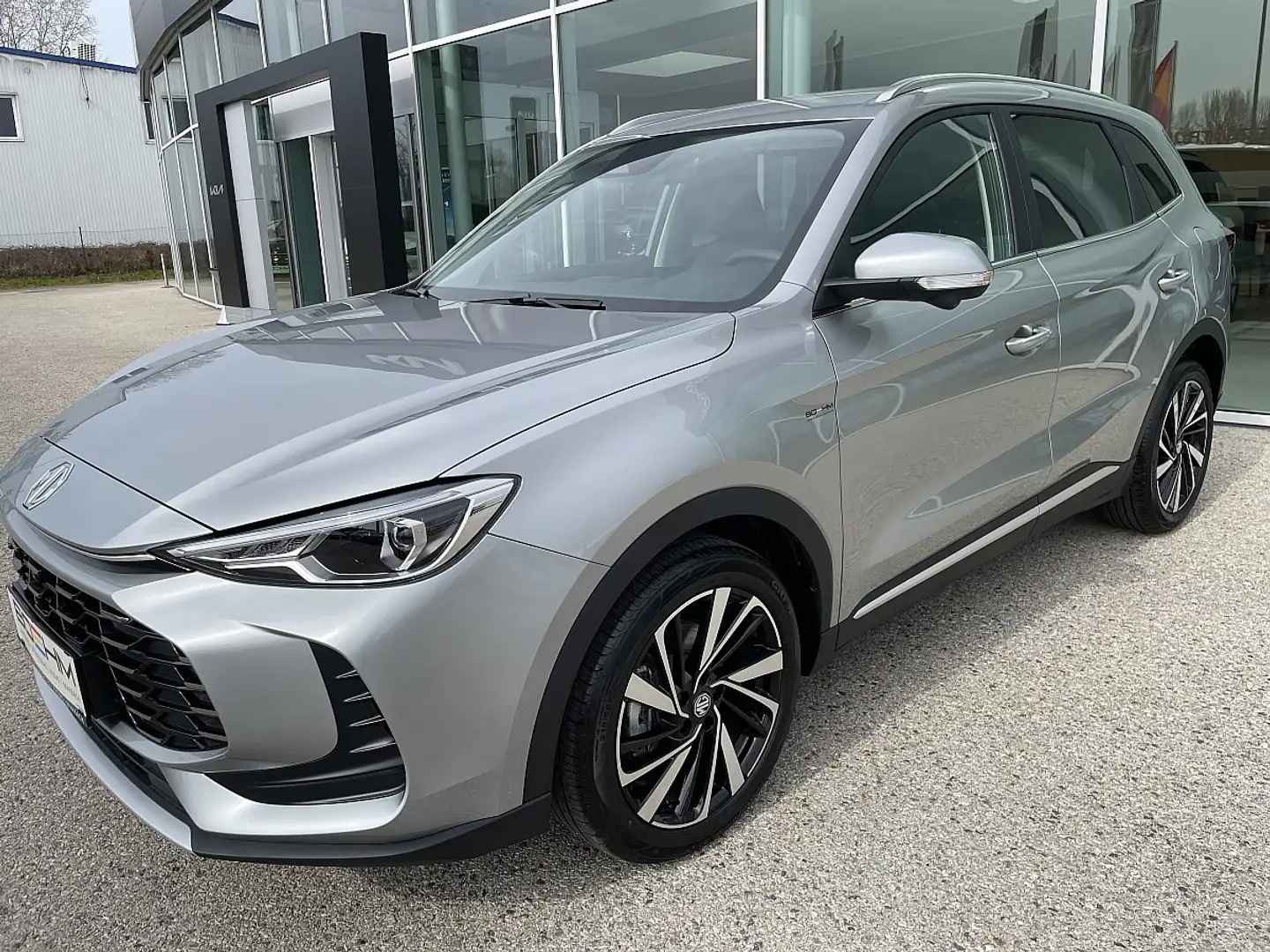 MG ZS 1.5 Hybrid+ Luxury Silber - 1