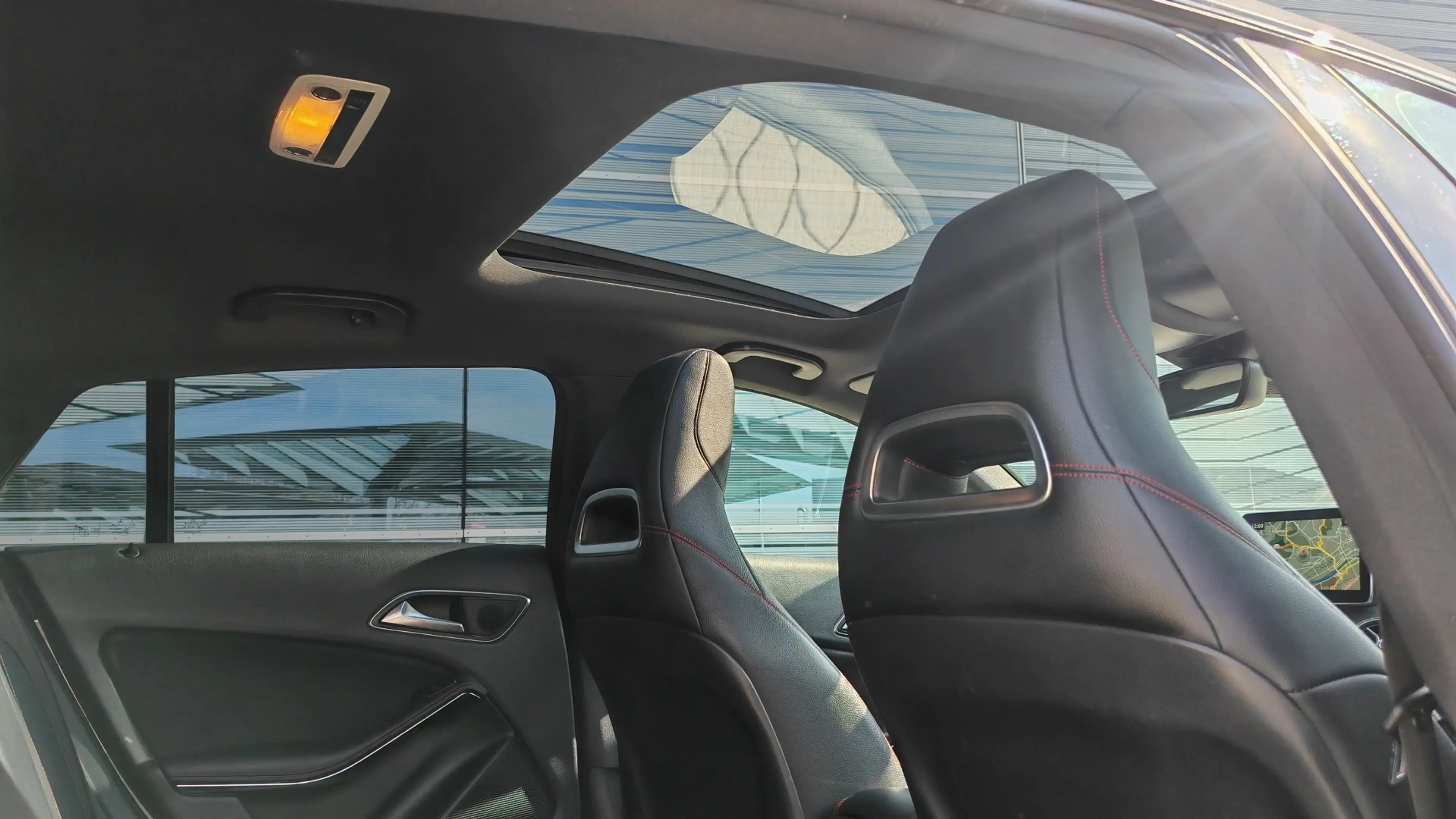 Mercedes-Benz CLA 200 CLA Shooting Brake 200 (CDI) d 7G-DCT AMG Line,Pan — photo 6