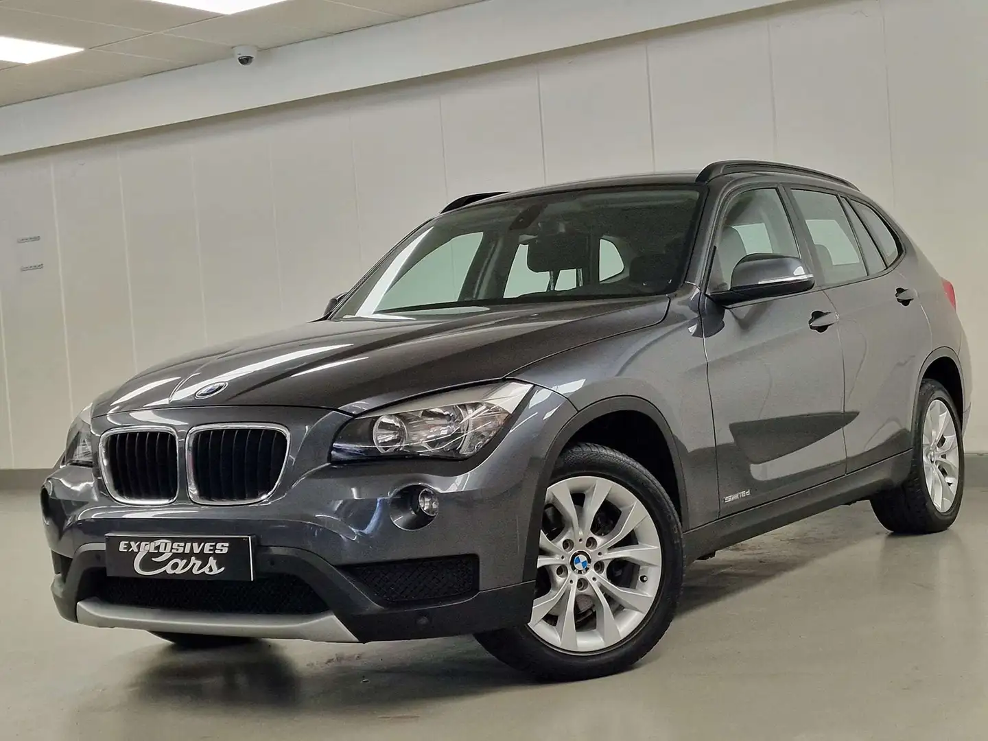 BMW X1 2.0 D SDRIVE16  69000KM  GPS CLIM REG JA Gris - 1