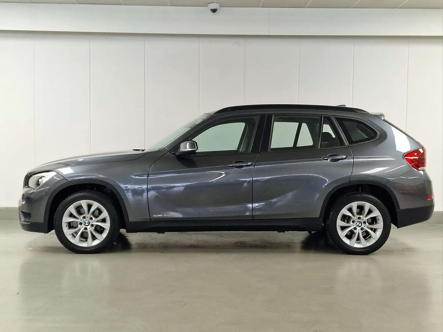 BMW X1 2.0 D SDRIVE16  69000KM  GPS CLIM REG JA Gris - 2