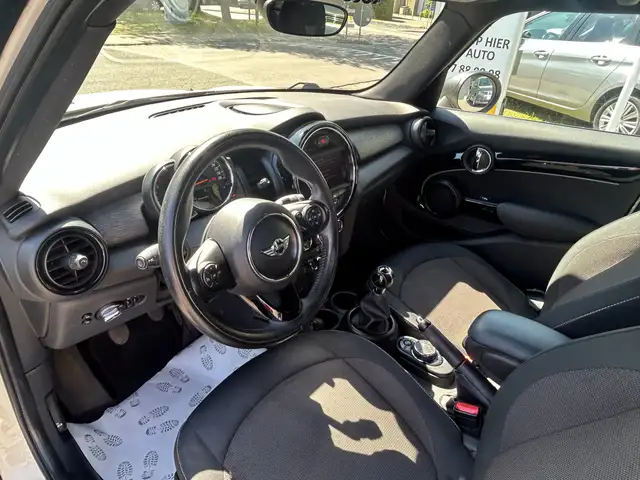 Mini One view 10