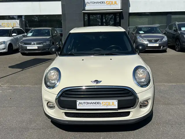 Mini One view 6