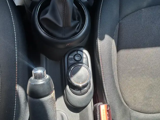 Mini One view 13