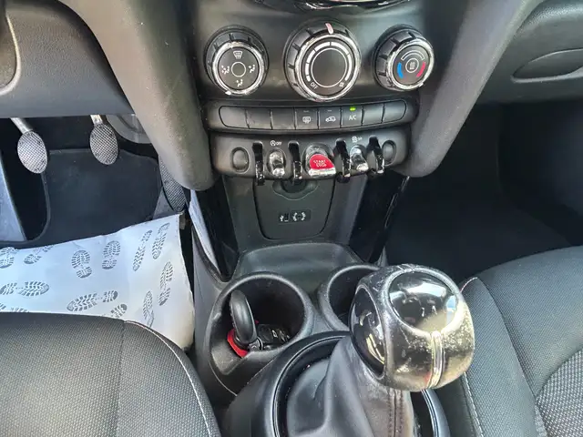 Mini One view 14
