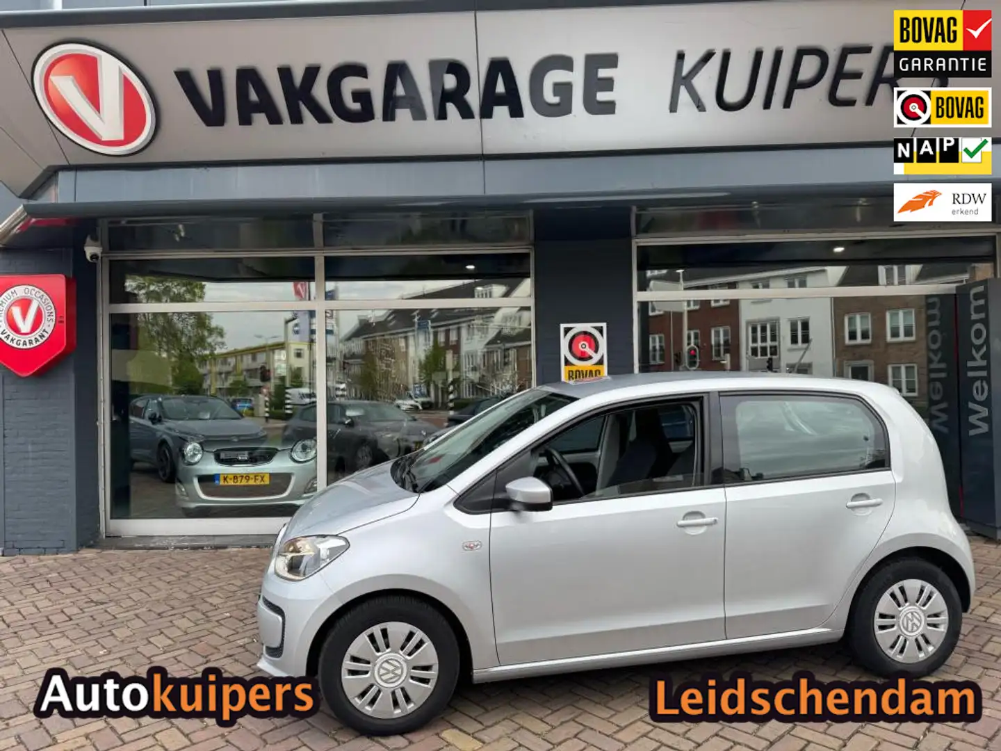 Volkswagen up! 1.0 move up! BlueMotion Gris - 1
