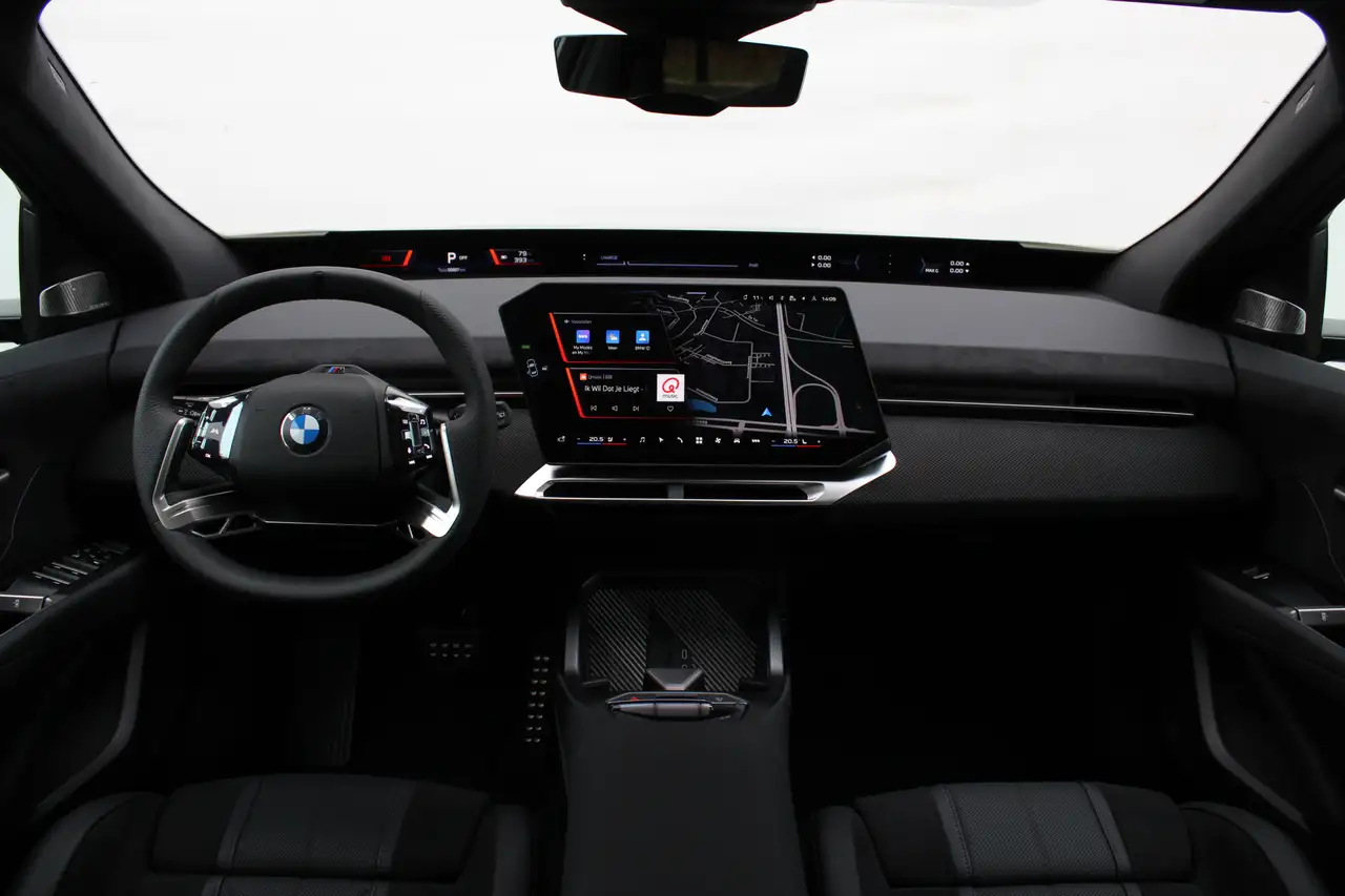 BMW iX3 2026 — фото 12