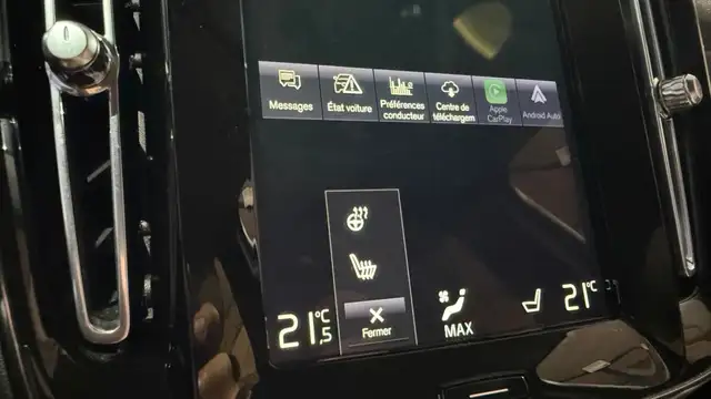 Volvo XC40 view 15
