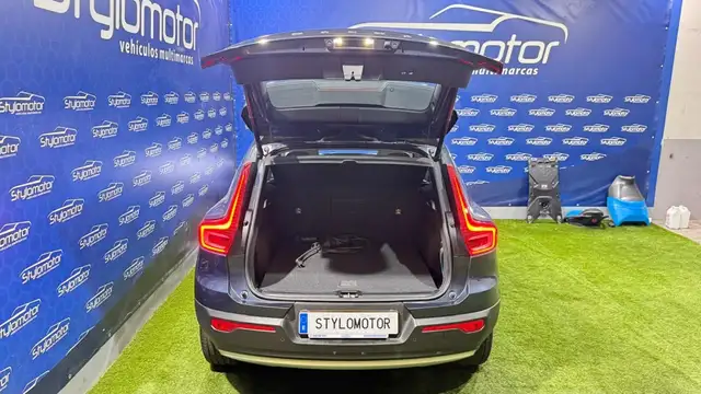 Volvo XC40 view 20