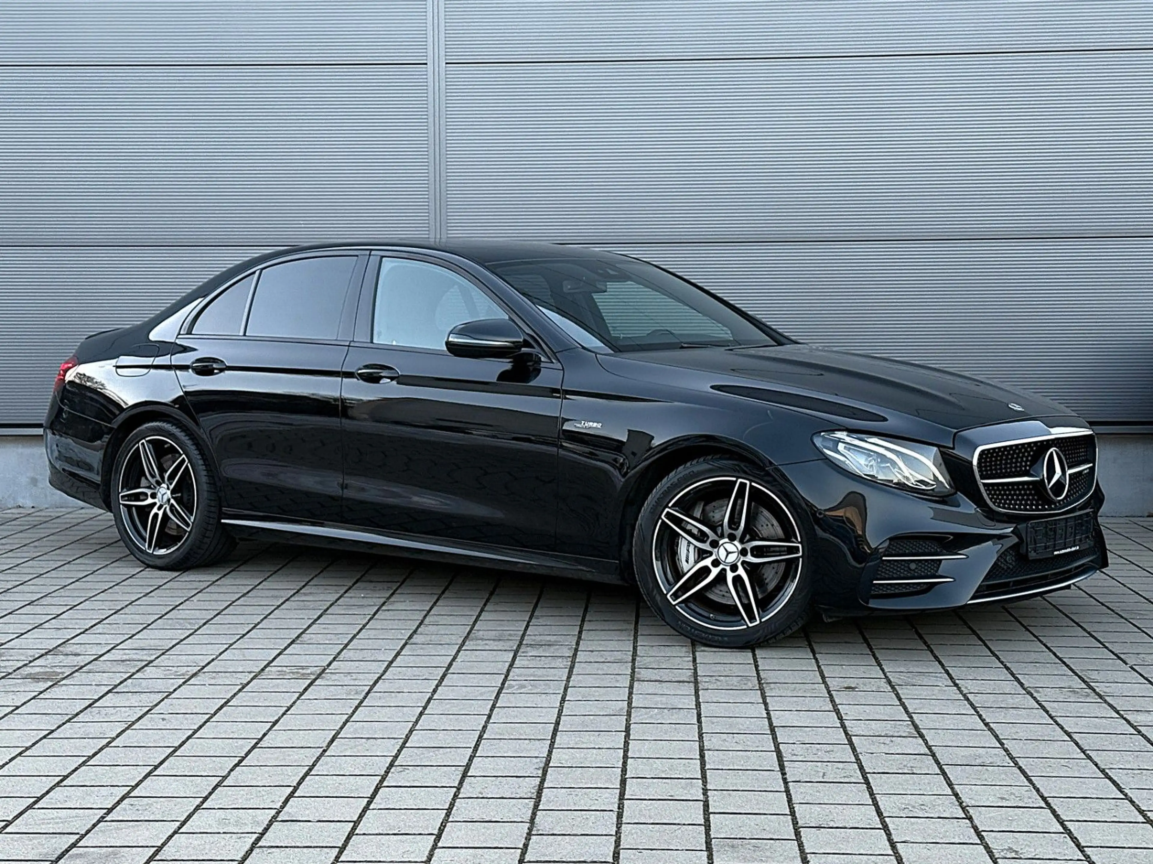 Mercedes-Benz E 53 AMG *4Matic+*Schiebedach*Comand*AMG Ride* — photo 4