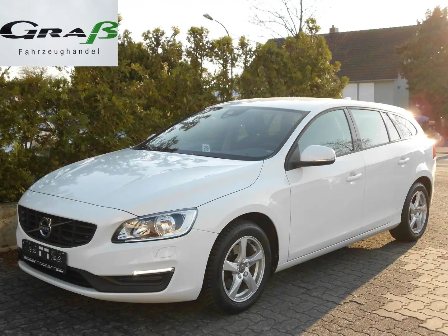 Volvo V60 2.0 T3  (mit erst 64.705 km) Blanco - 1