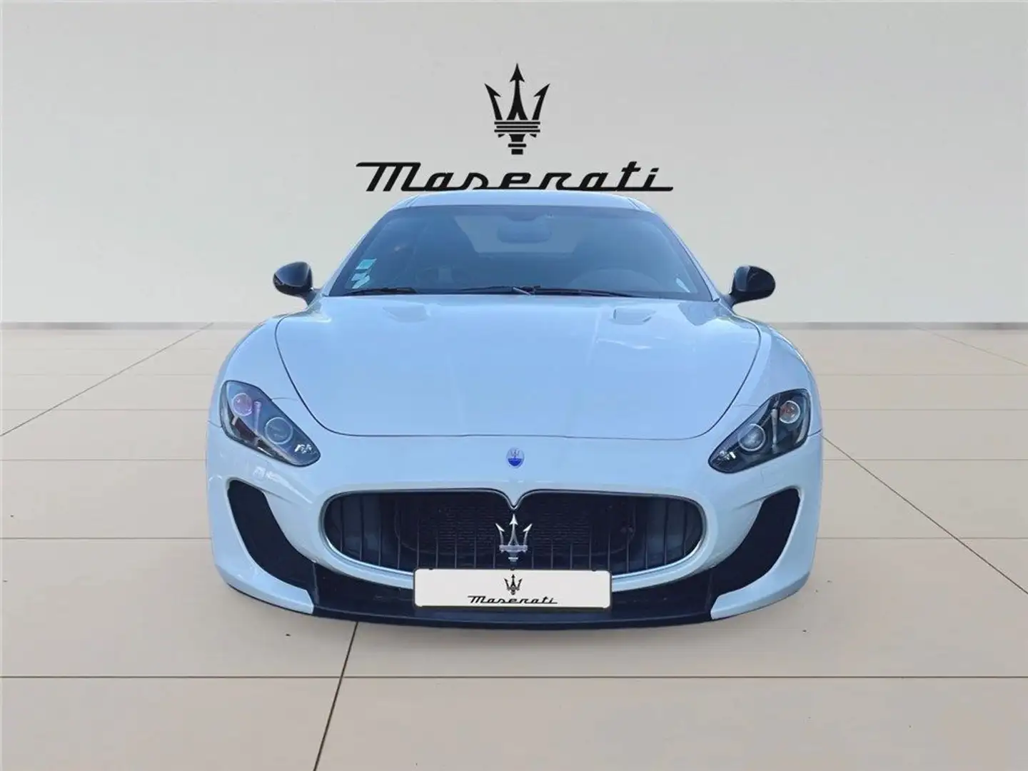 Maserati GranTurismo MC Stradale 4.7 V8 460 Weiß - 2