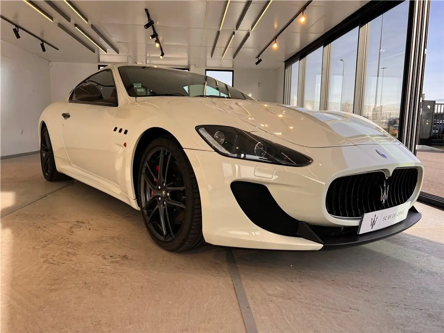 Maserati GranTurismo MC Stradale 4.7 V8 460 Weiß - 2