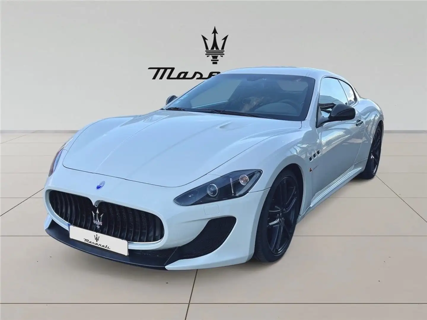 Maserati GranTurismo MC Stradale 4.7 V8 460 Weiß - 1