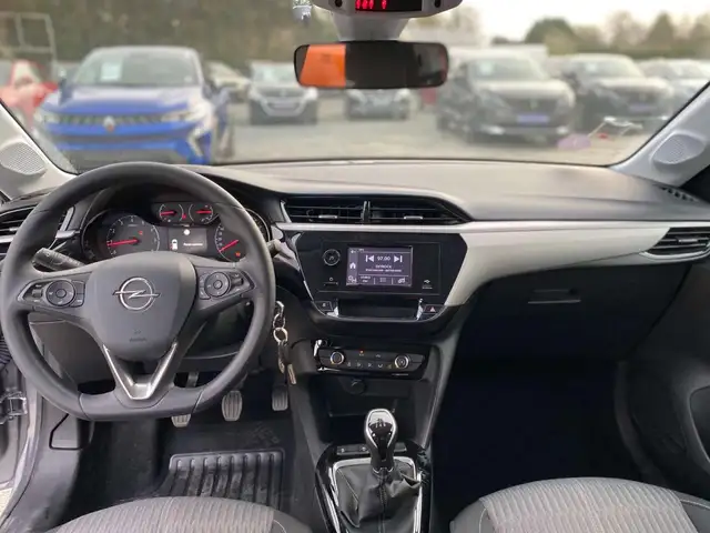Opel Corsa view 7