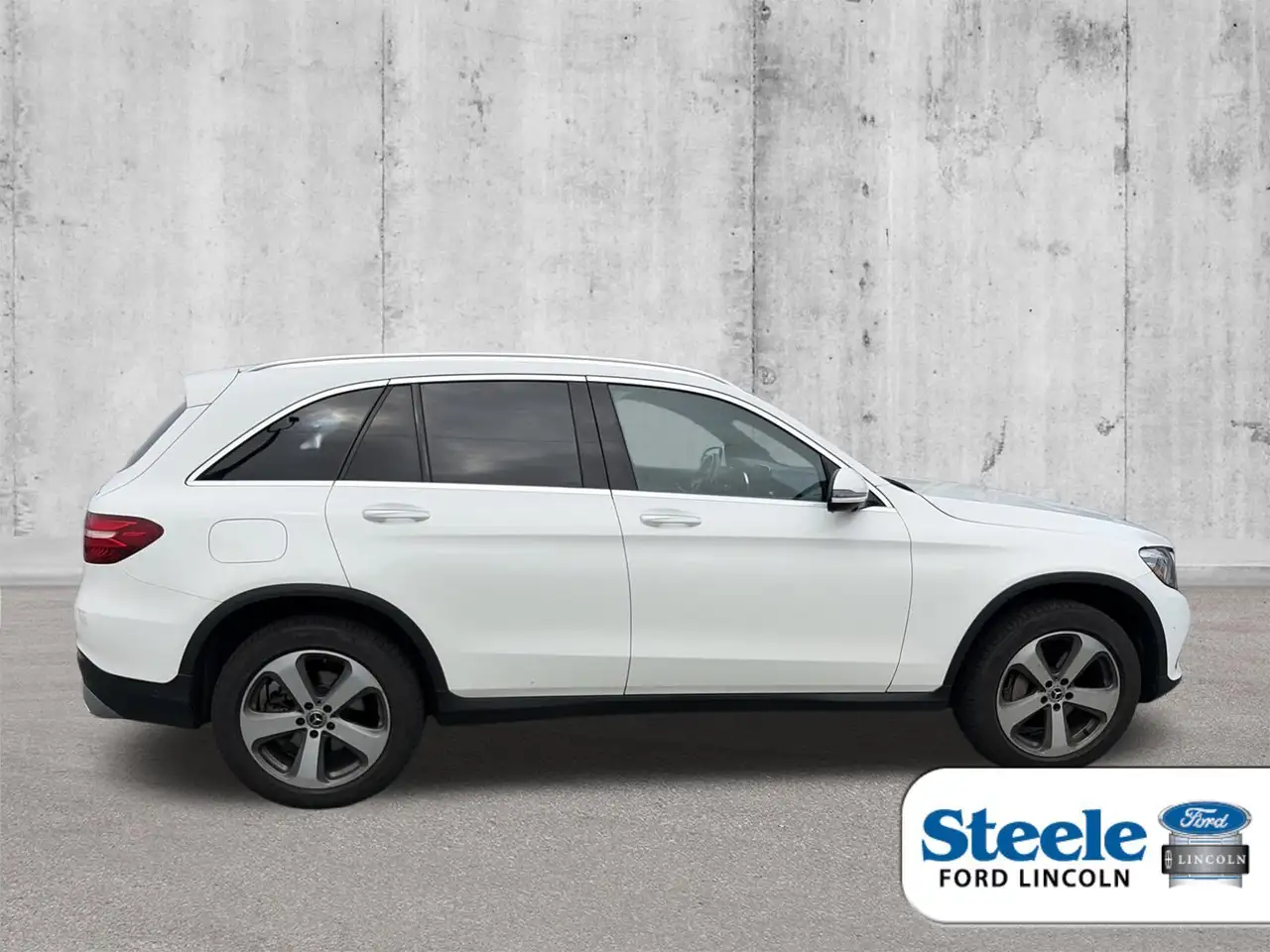 Mercedes-Benz GLC fotografie Mercedes-Benz GLC