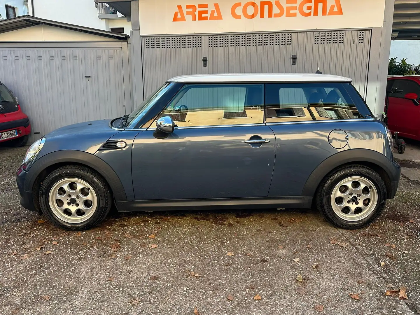 MINI Cooper Mini R56 1.6 122cv Bleu - 2