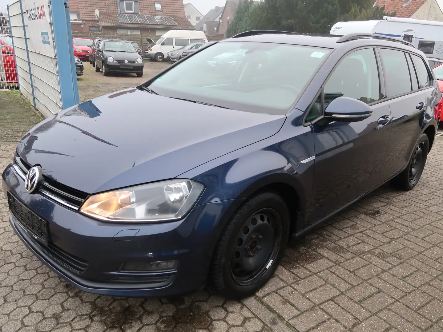 Volkswagen Golf Variant 7 Cup 2.0 TDi 150 BMT ACC Modrá - 2