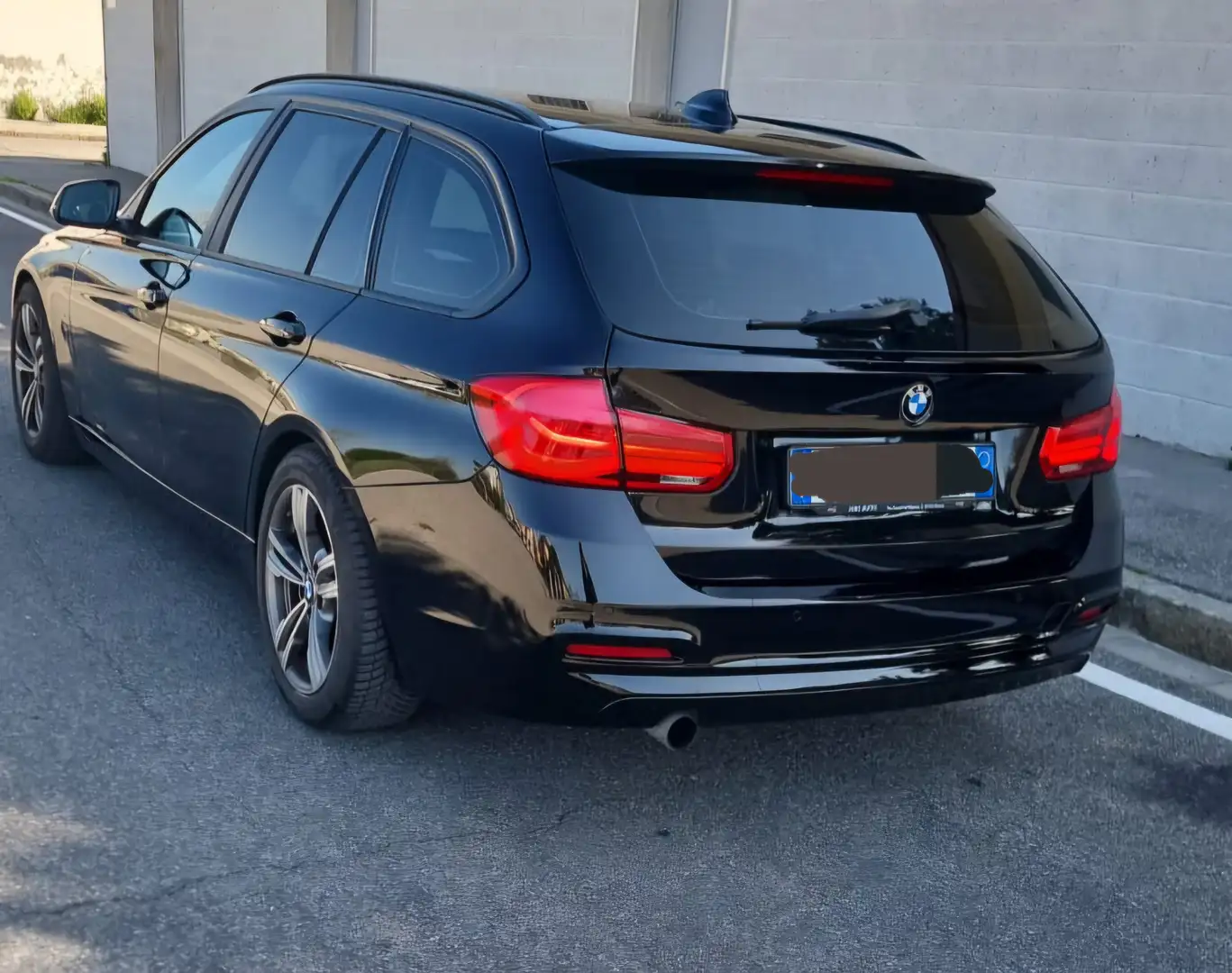BMW 316 316d Touring auto Nero - 1