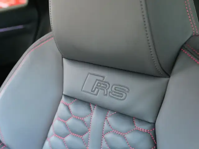 Audi RS3 *KERAMIK*LED*B&O* Ansicht 24
