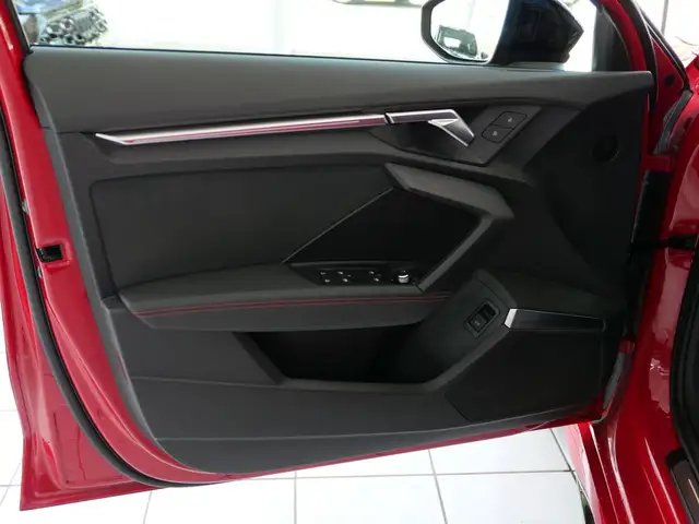 Audi RS3 *KERAMIK*LED*B&O* Ansicht 22