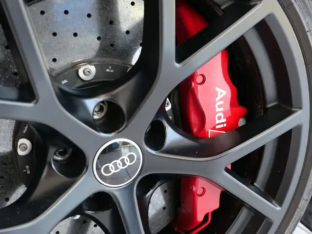 Audi RS3 *KERAMIK*LED*B&O* Ansicht 10