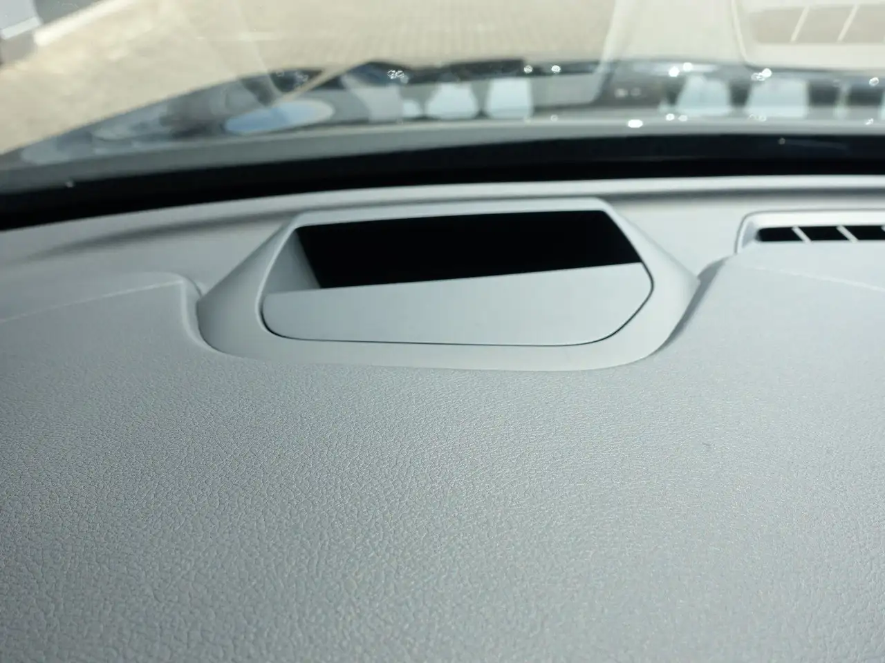 Volvo XC60 2025 — фото 19