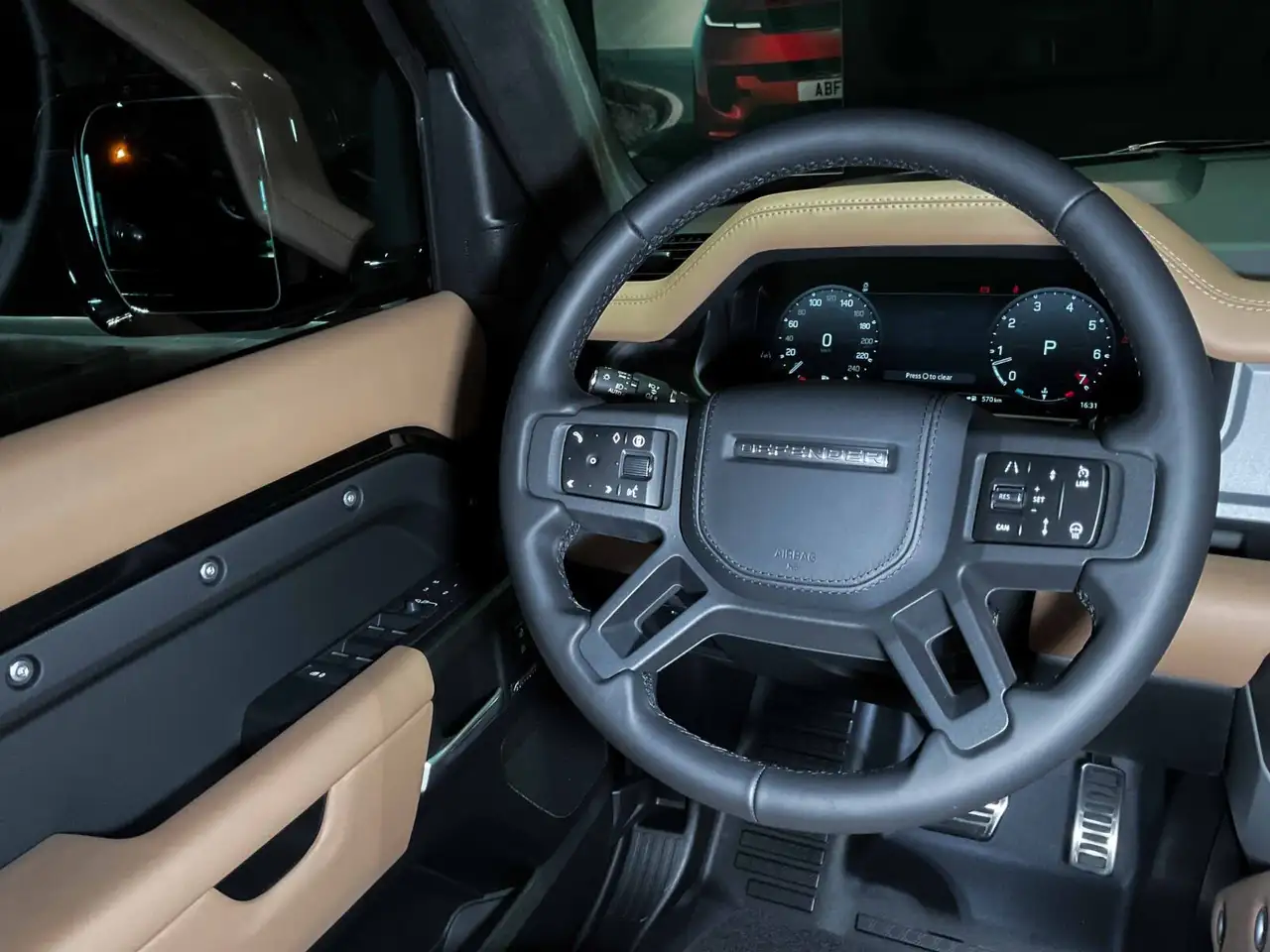 Land Rover Defender снимка Land Rover Defender
