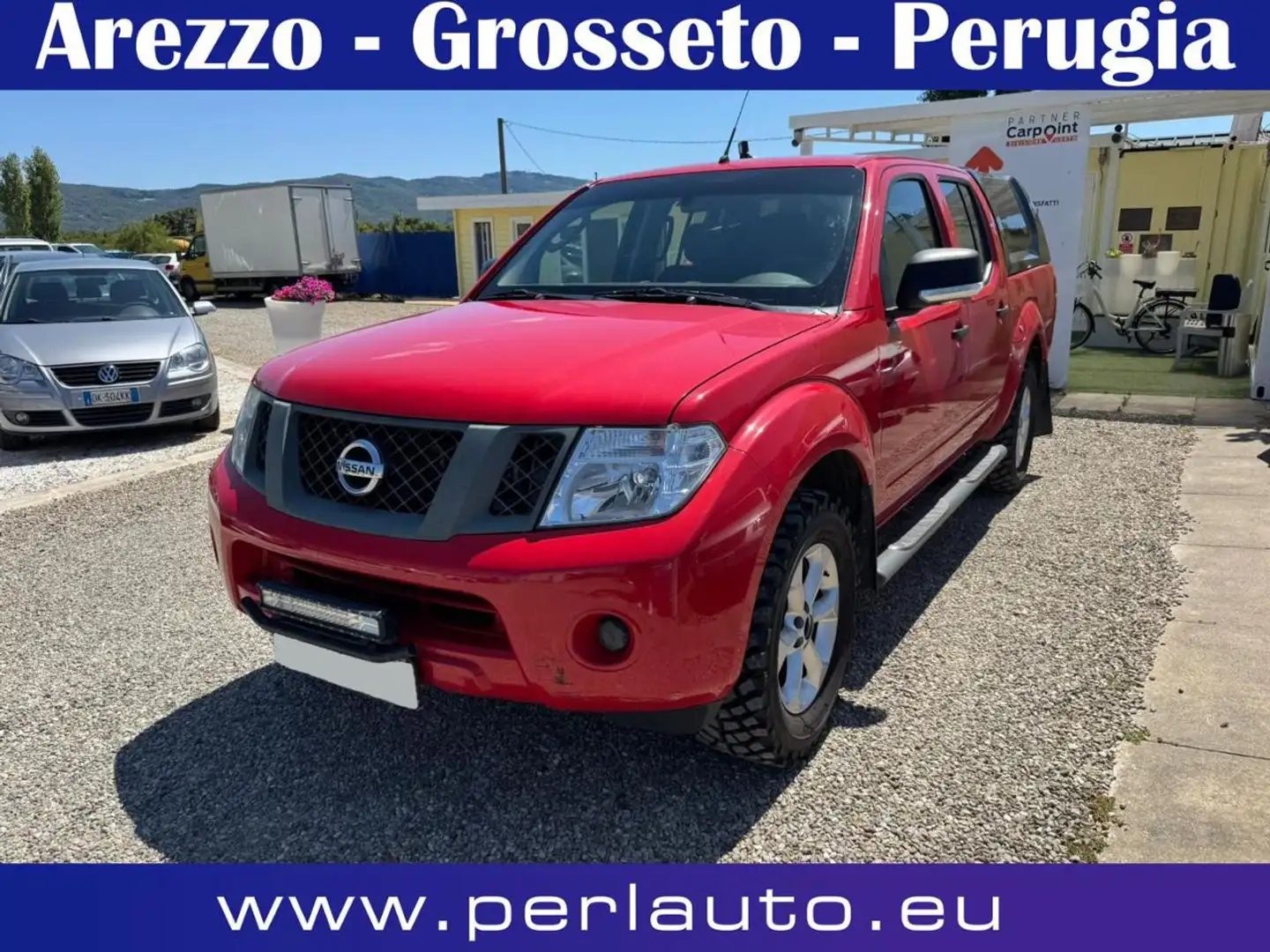 Nissan Navara 2.5 dCi 145CV 4 porte Double Cab XE Rojo - 1