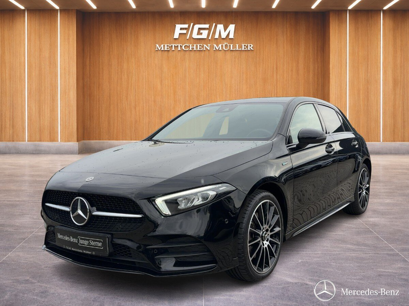 Mercedes-Benz A 250 A 250 e AMG/EDITION2020/LED/Parktronic/Night/ 19
