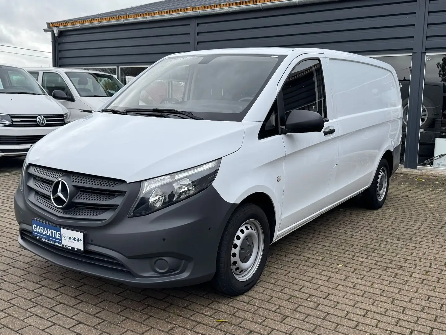 Mercedes-Benz Vito Kasten*Garantie*MwSt*AHK*1.Hand*FWD*lang Blanc - 1
