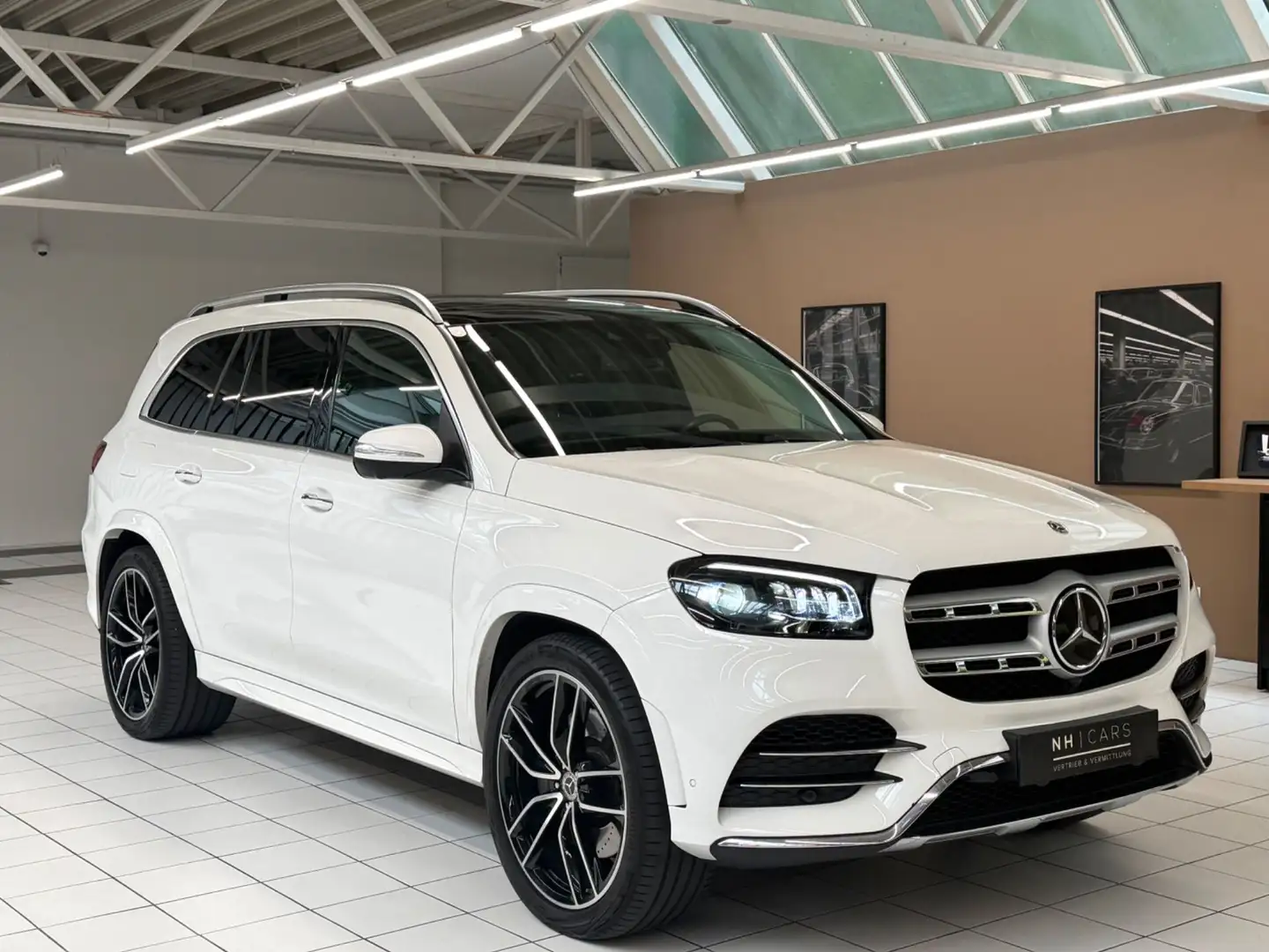 Mercedes-Benz GLS 400 d AMG Line 4Matic/ Burmester High End/23 zoll Weiß - 1