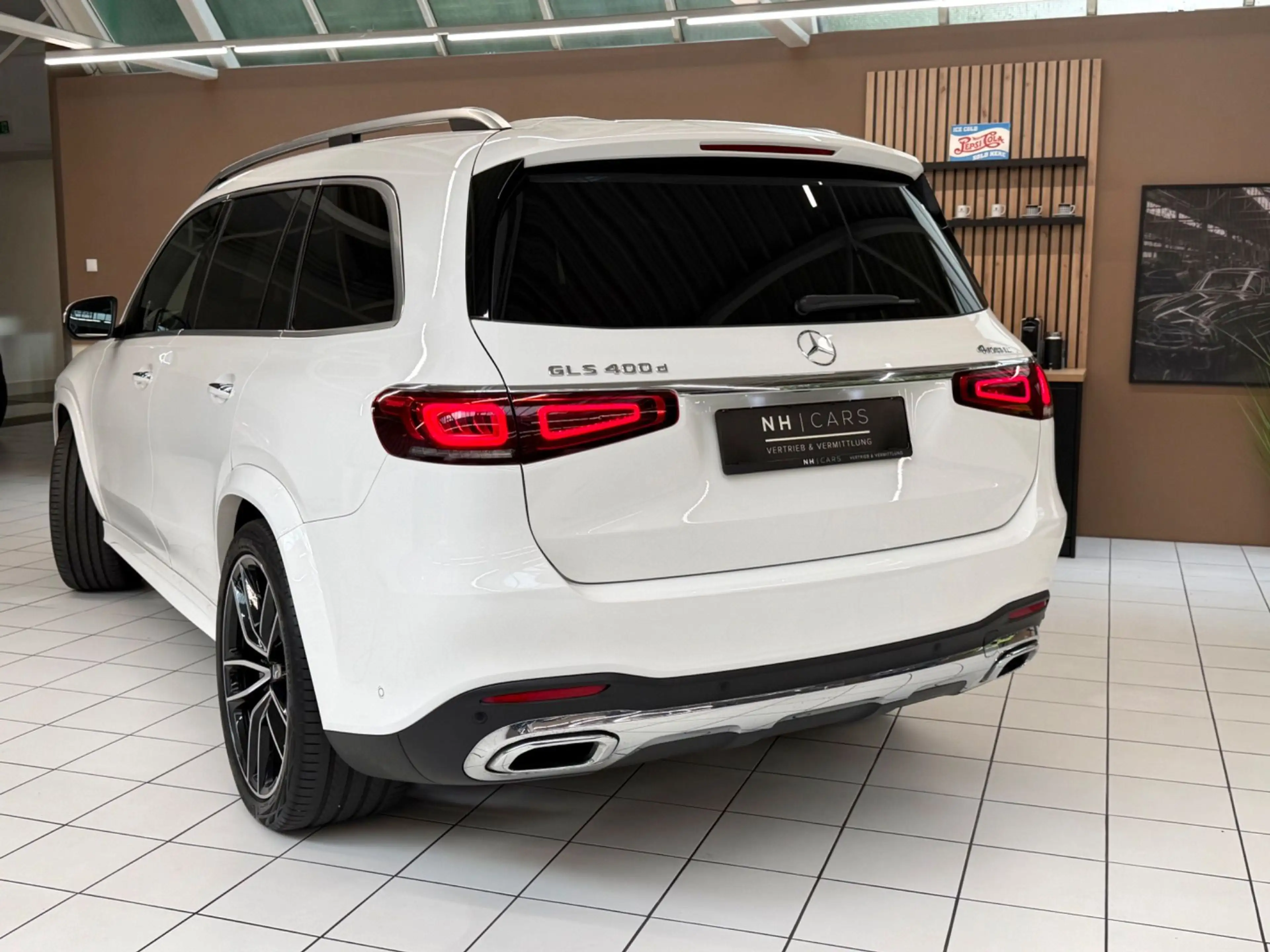 Mercedes-Benz GLS 400 d AMG Line 4Matic/ Burmester High End/23 zoll — photo 10