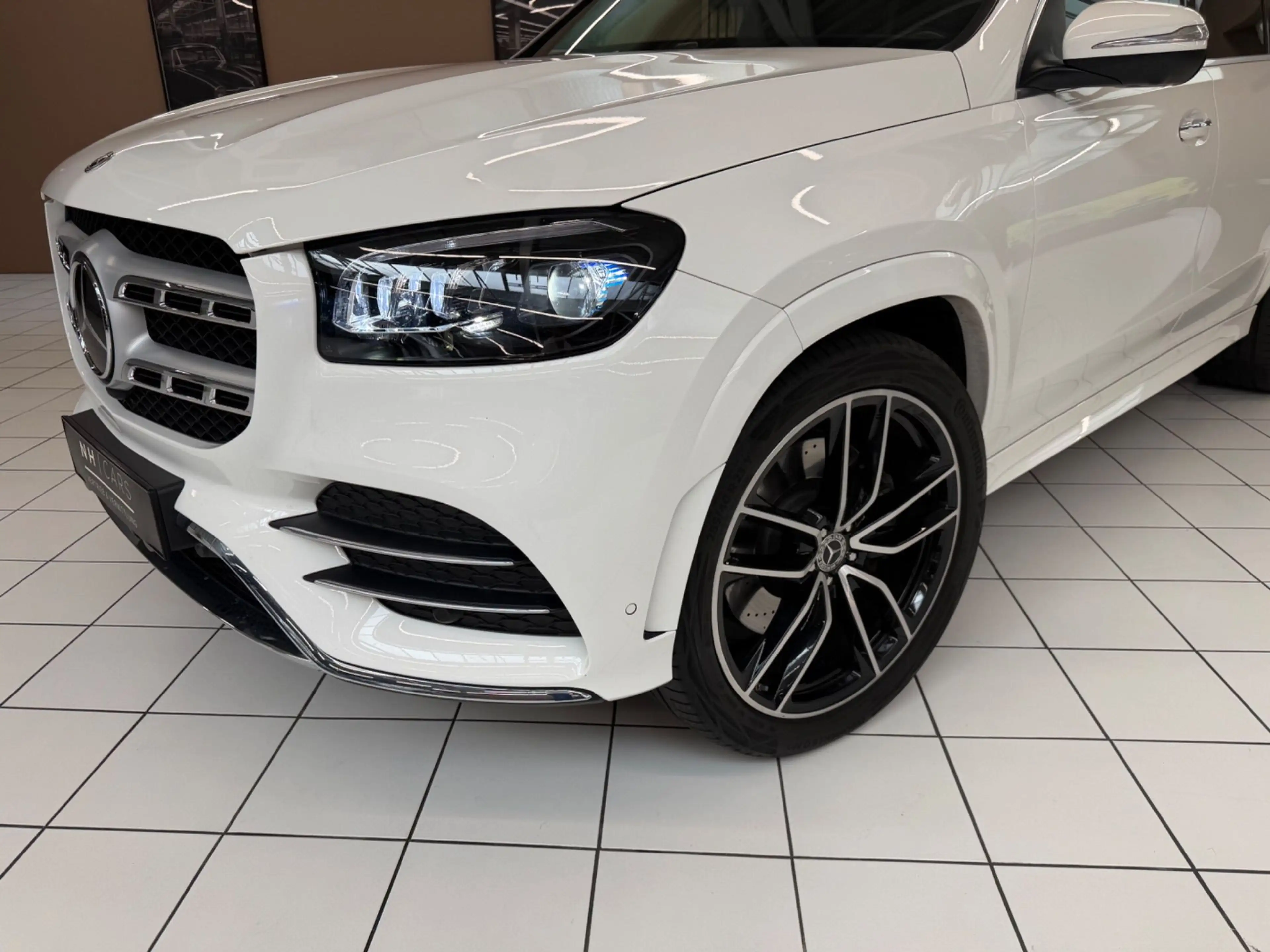 Mercedes-Benz GLS 400 d AMG Line 4Matic/ Burmester High End/23 zoll — photo 11